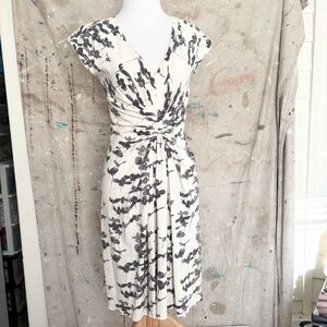 Armani Collezioni Fitted Stretch Floral Mini Dress